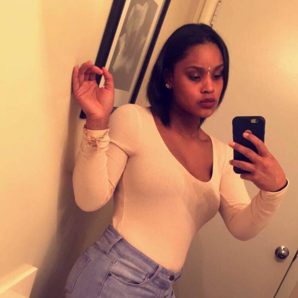 Meet your Posher, Makiya